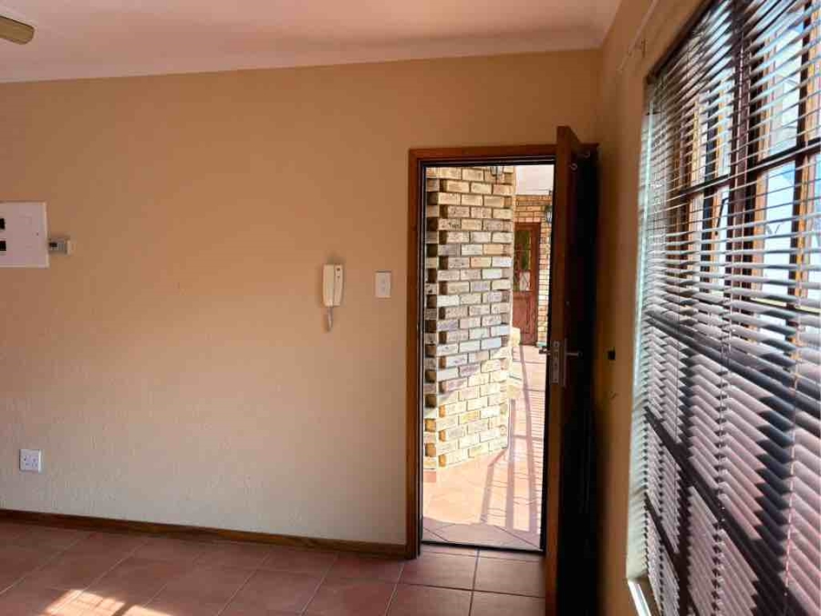 1 Bedroom Property for Sale in Die Bult North West